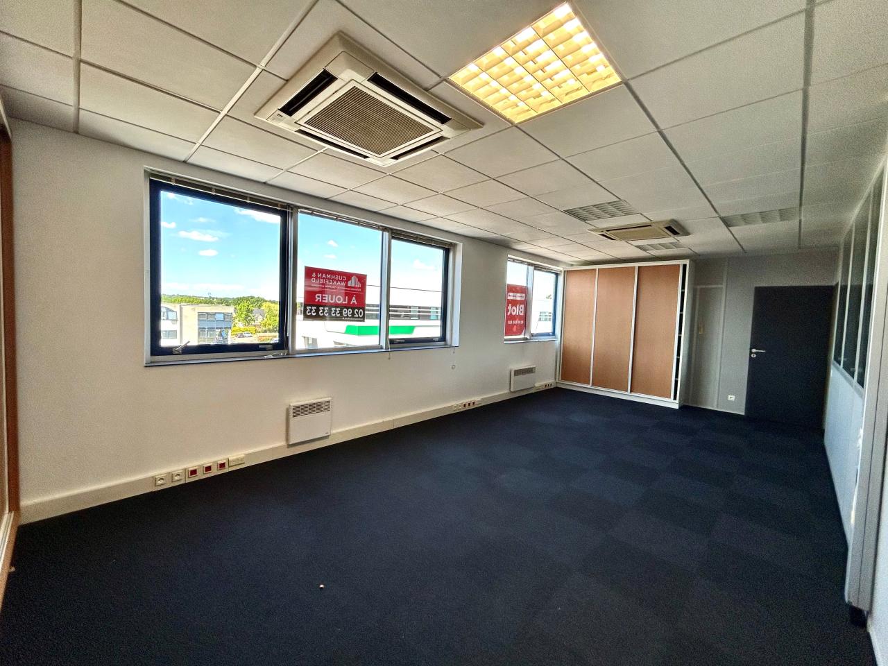Bureau Saint-Grégoire 400m² Location bureau Saint-Grégoire Ille-et-Vilaine OLBUR2112857 4